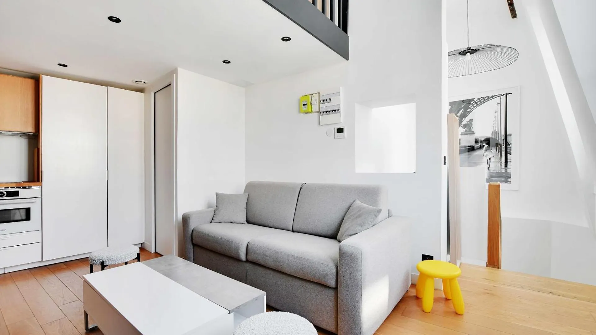 Charming Apt With Ac -Rue Des Archives- Le Marais パリ アパート
